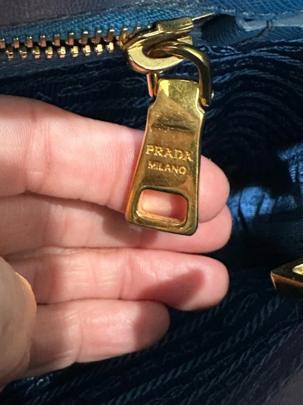 Prada Cobalto Saffiano Lux Galleria Double Zip Tote (C5) - Picture 11 of 17